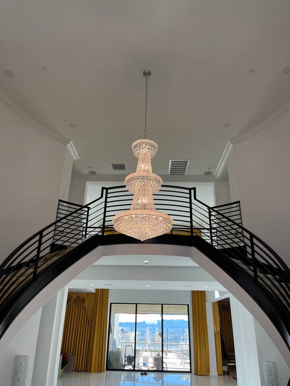 What S The Cost To Install Chandeliers